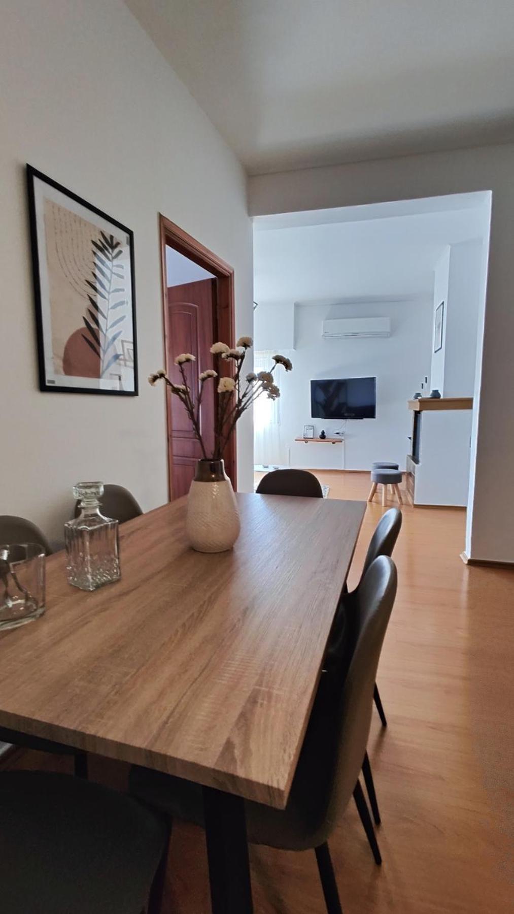 Antonia'S City Apartment Yanya Dış mekan fotoğraf